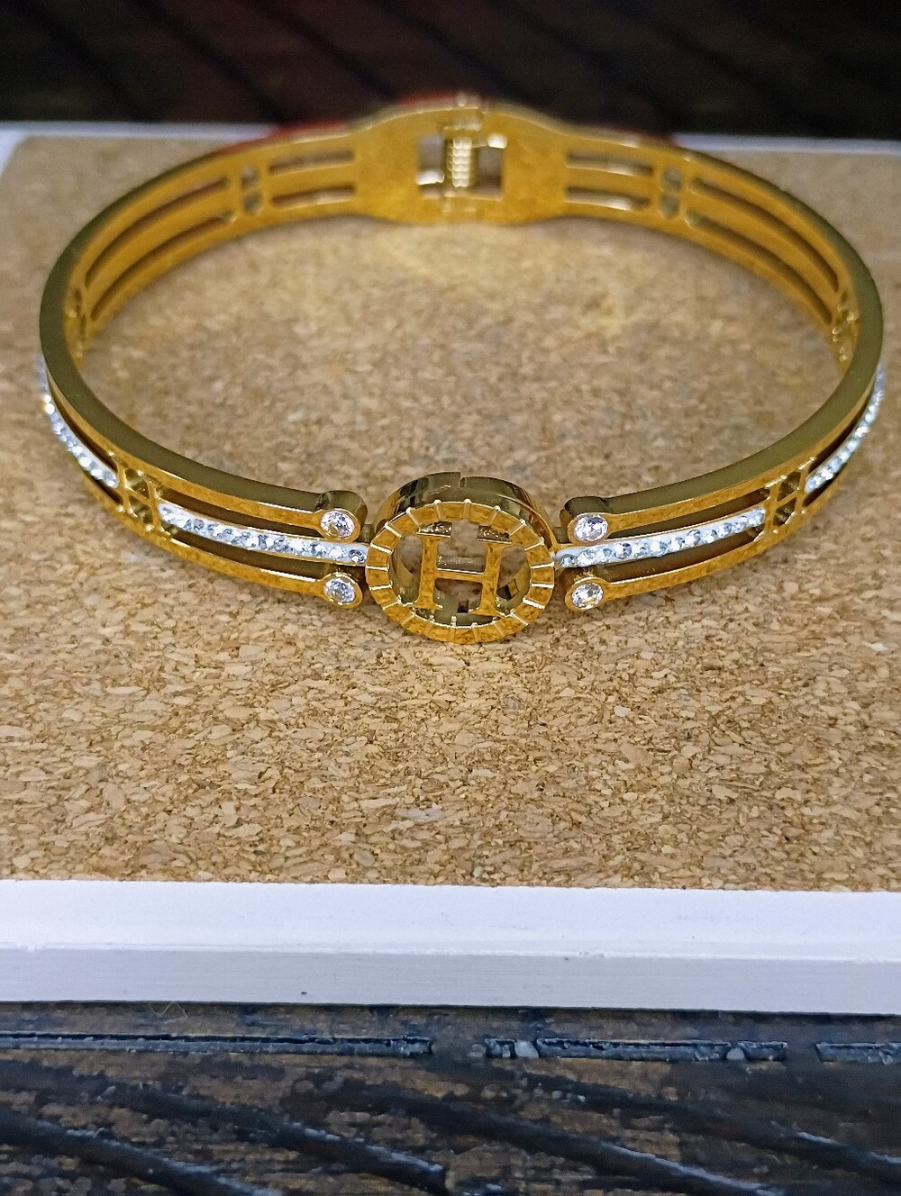 New Gold-Tone Crystal Accent Women's Bracelet